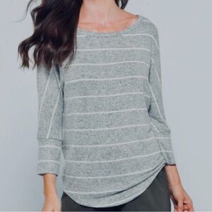 Market & Spruce Knit 3/4 Sleeve striped top Size small soft sweater stitch fix